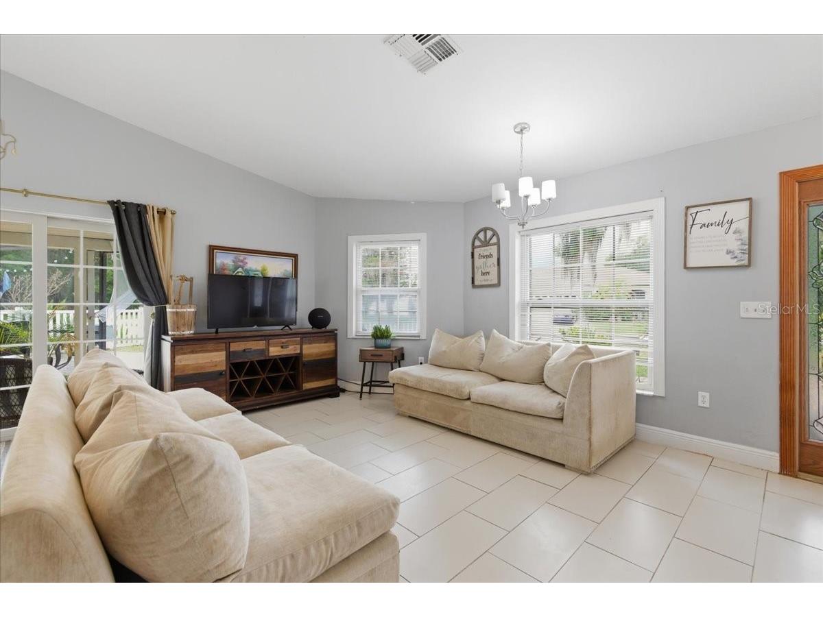 3235 Silkwood Loop Land O Lakes FL 34639 W7886284 image3