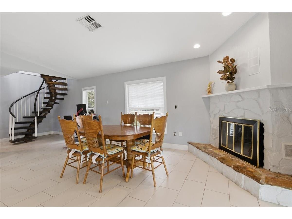 3235 Silkwood Loop Land O Lakes FL 34639 W7886284 image5