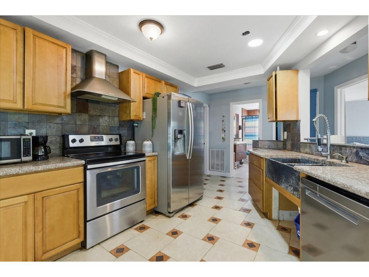 3235 Silkwood Loop Land O Lakes FL 34639 W7886284 image8