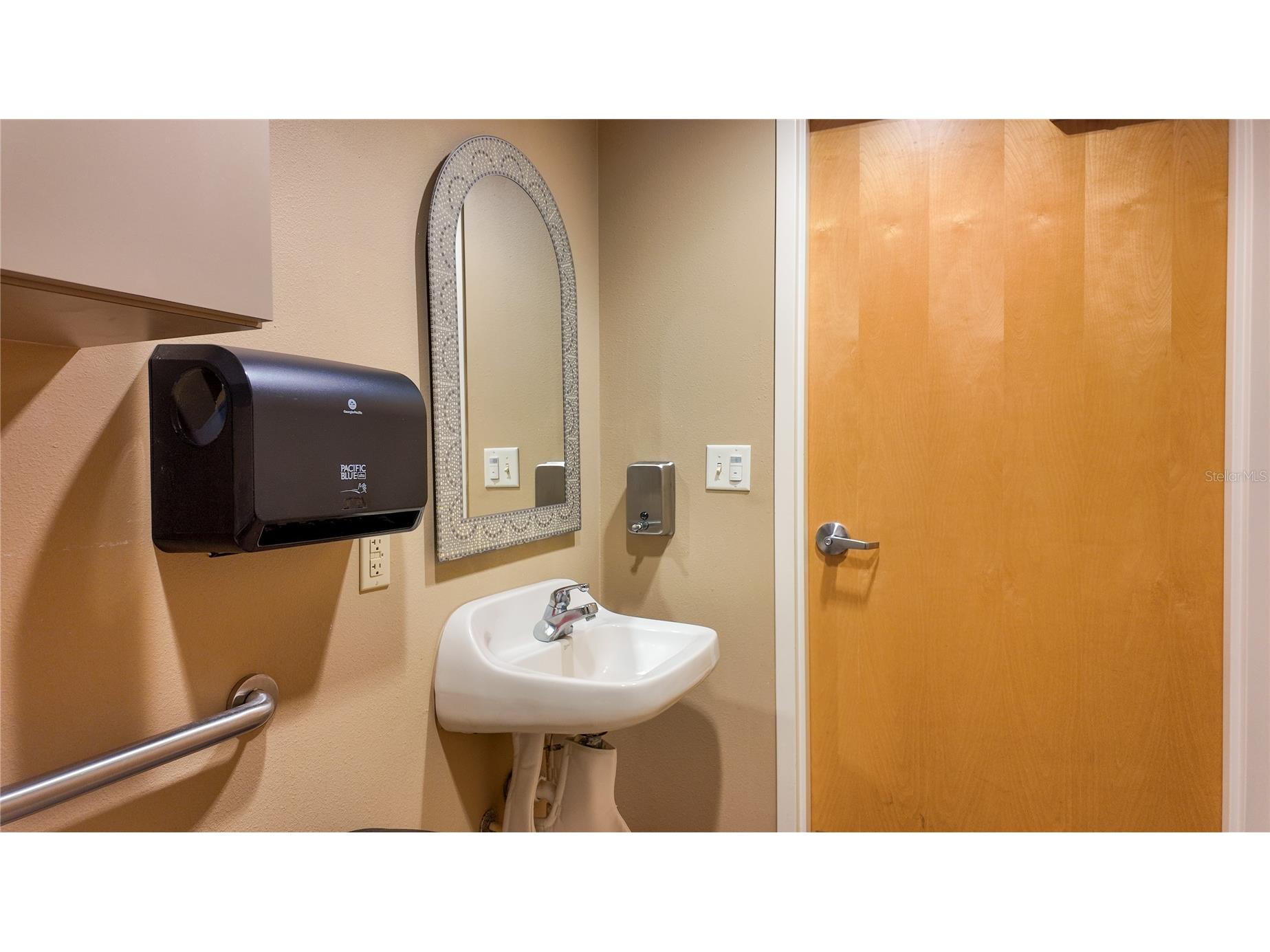 3235 SW 34th Street #102 Ocala FL 34474 OM722993 image56