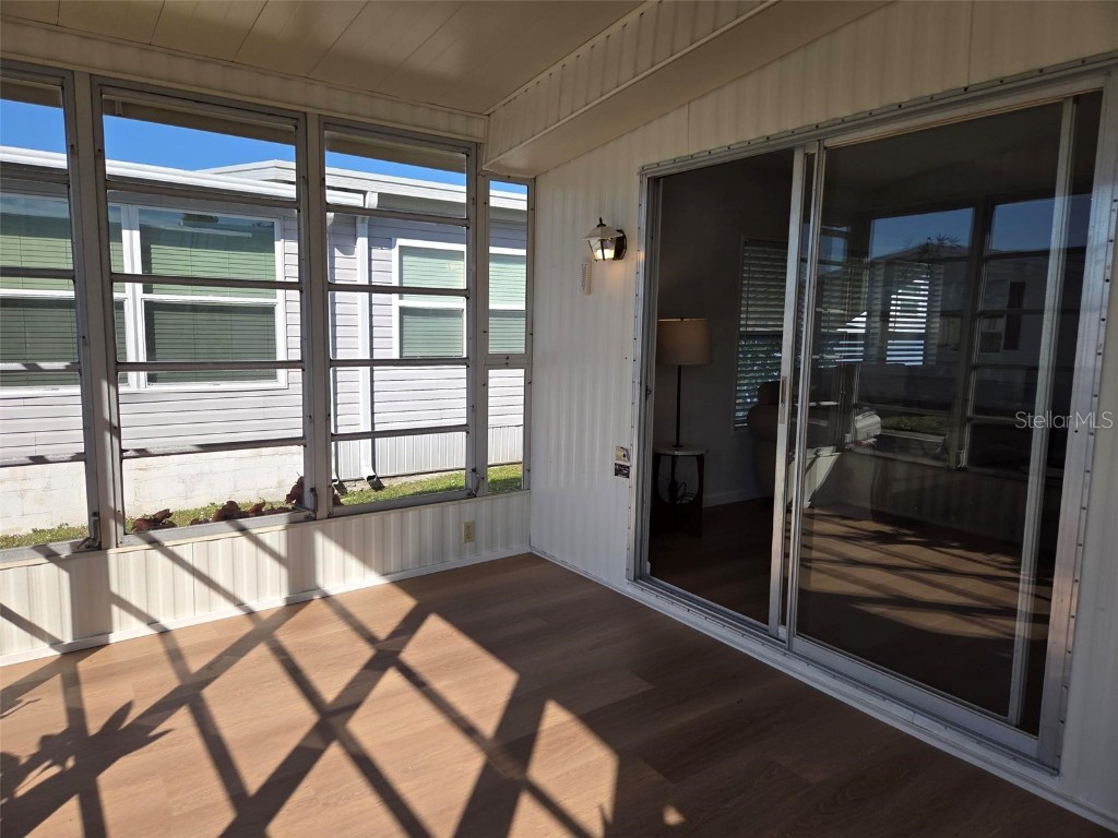 3235 Sweet Bay Terrace Sarasota FL 34237 A4669964 image11