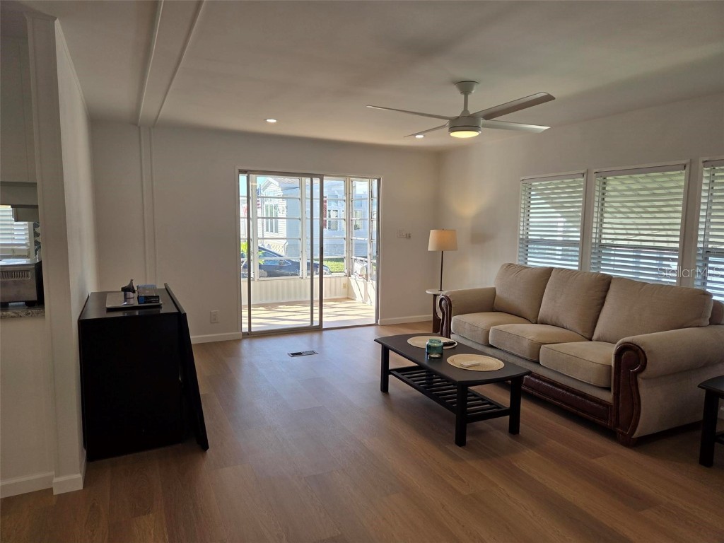 3235 Sweet Bay Terrace Sarasota FL 34237 A4669964 image13