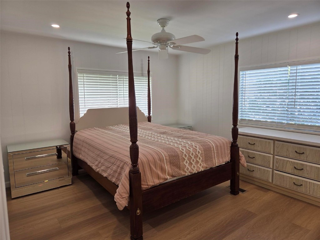 3235 Sweet Bay Terrace Sarasota FL 34237 A4669964 image26