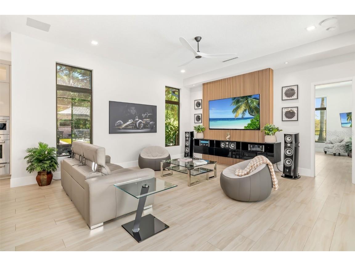 3236 Founders Club Drive Sarasota FL 34240 A4670256 image12