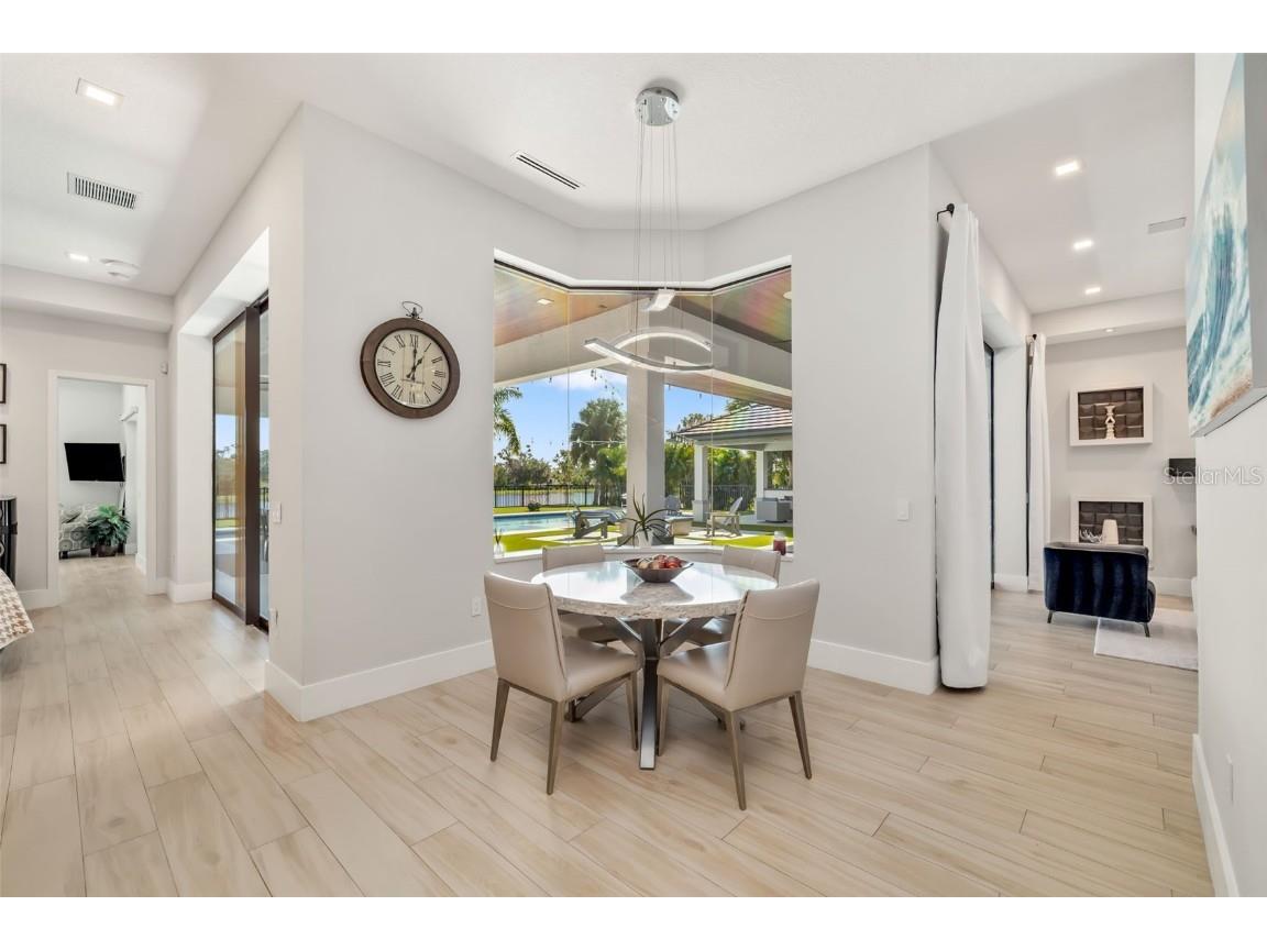 3236 Founders Club Drive Sarasota FL 34240 A4670256 image13