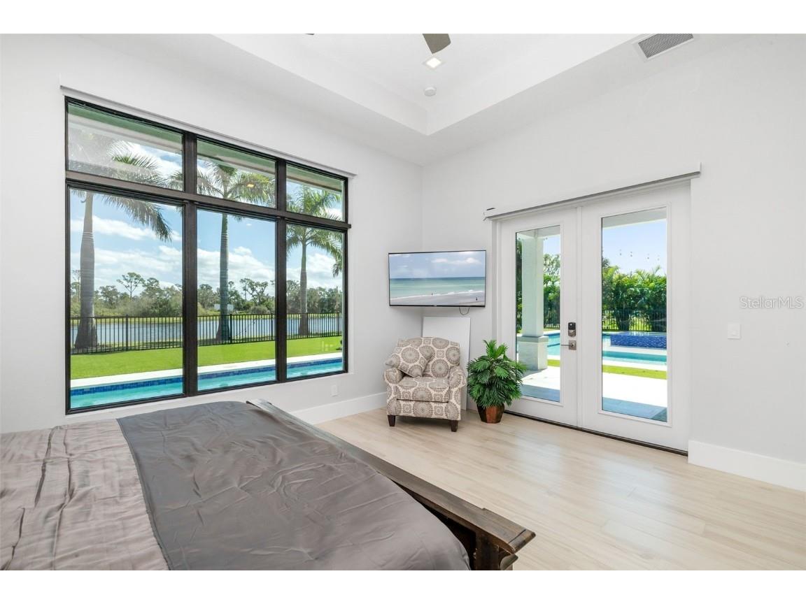 3236 Founders Club Drive Sarasota FL 34240 A4670256 image42