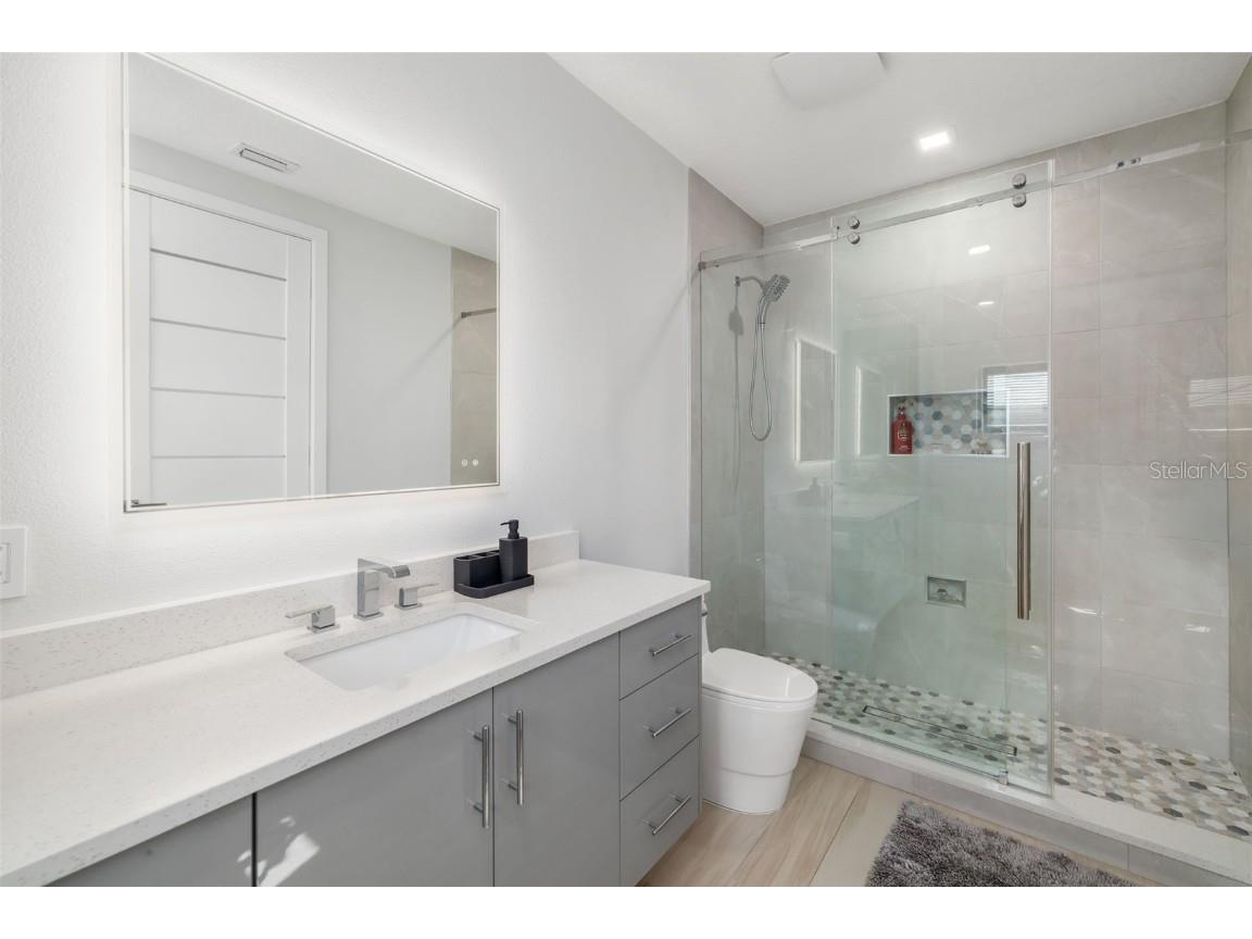 3236 Founders Club Drive Sarasota FL 34240 A4670256 image50