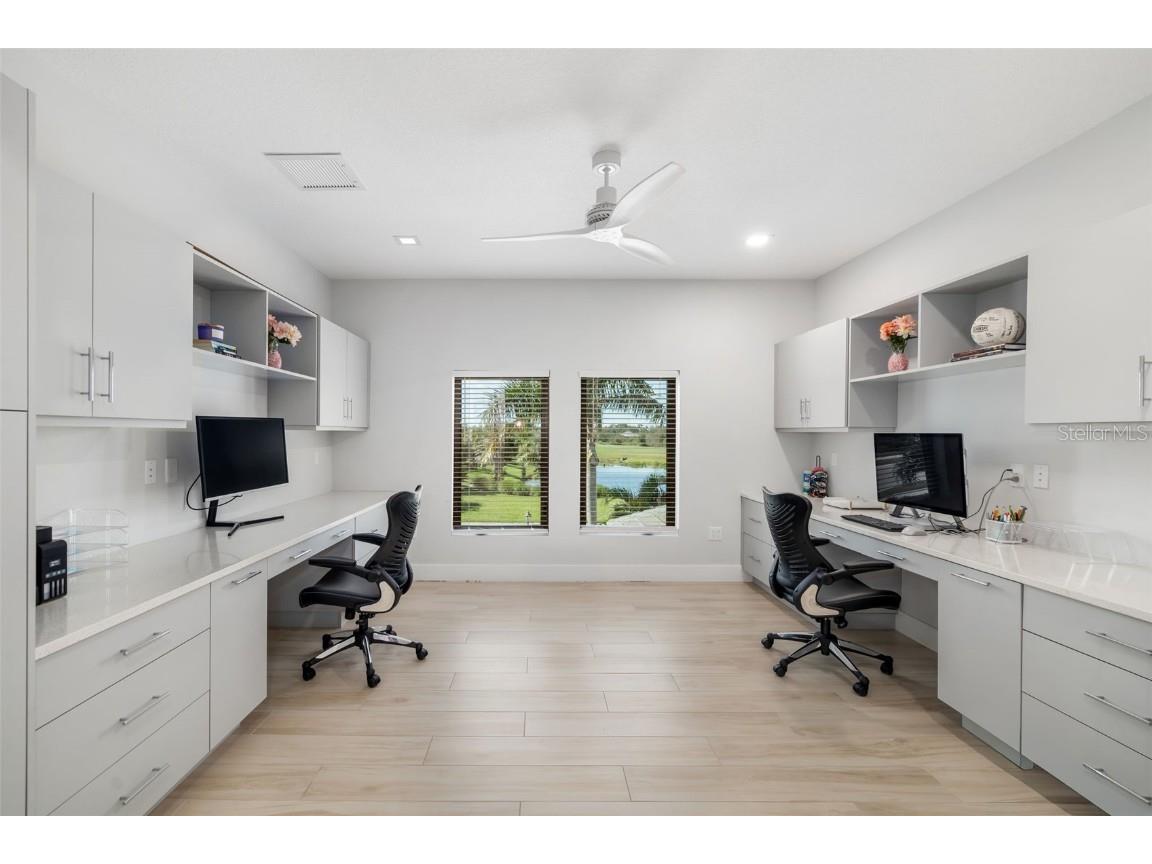 3236 Founders Club Drive Sarasota FL 34240 A4670256 image52