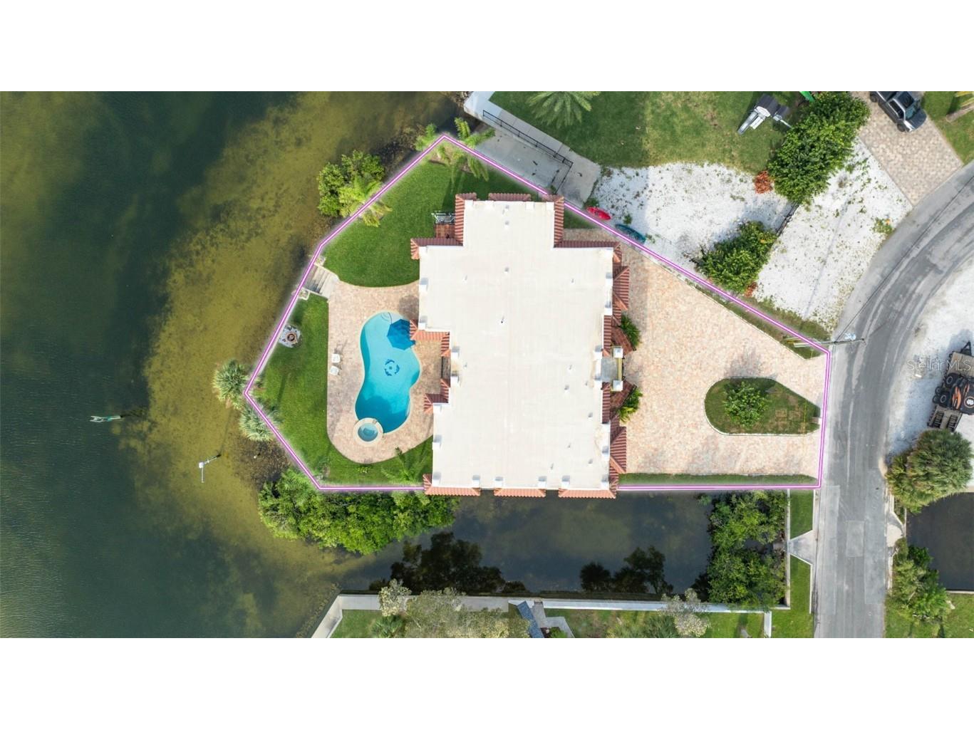 3236 Gulf Winds Circle Hernando Beach FL 34607 - GULF TB8391162 image2