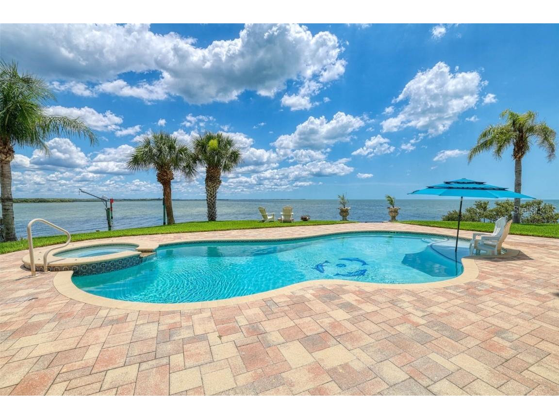 3236 Gulf Winds Circle Hernando Beach FL 34607 - GULF TB8391162 image6