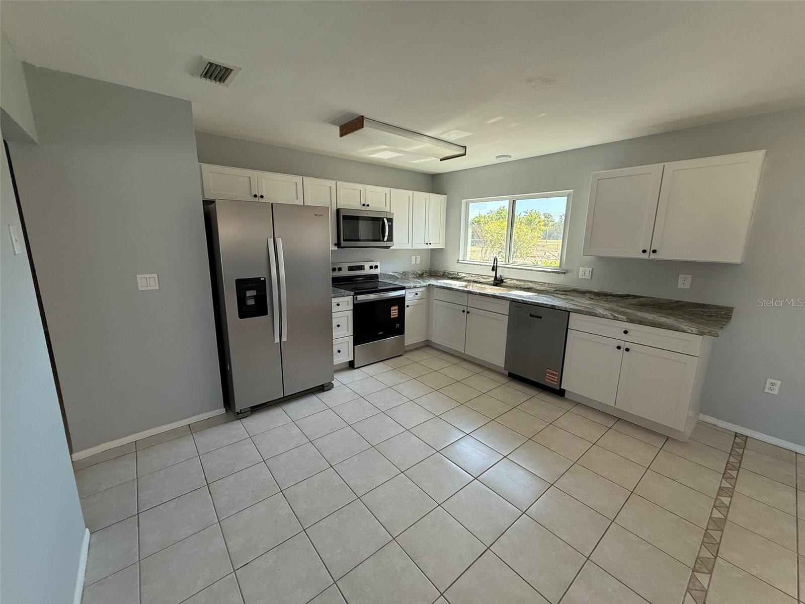 3236 Montclair Circle North Port FL 34287 C7525730 image6