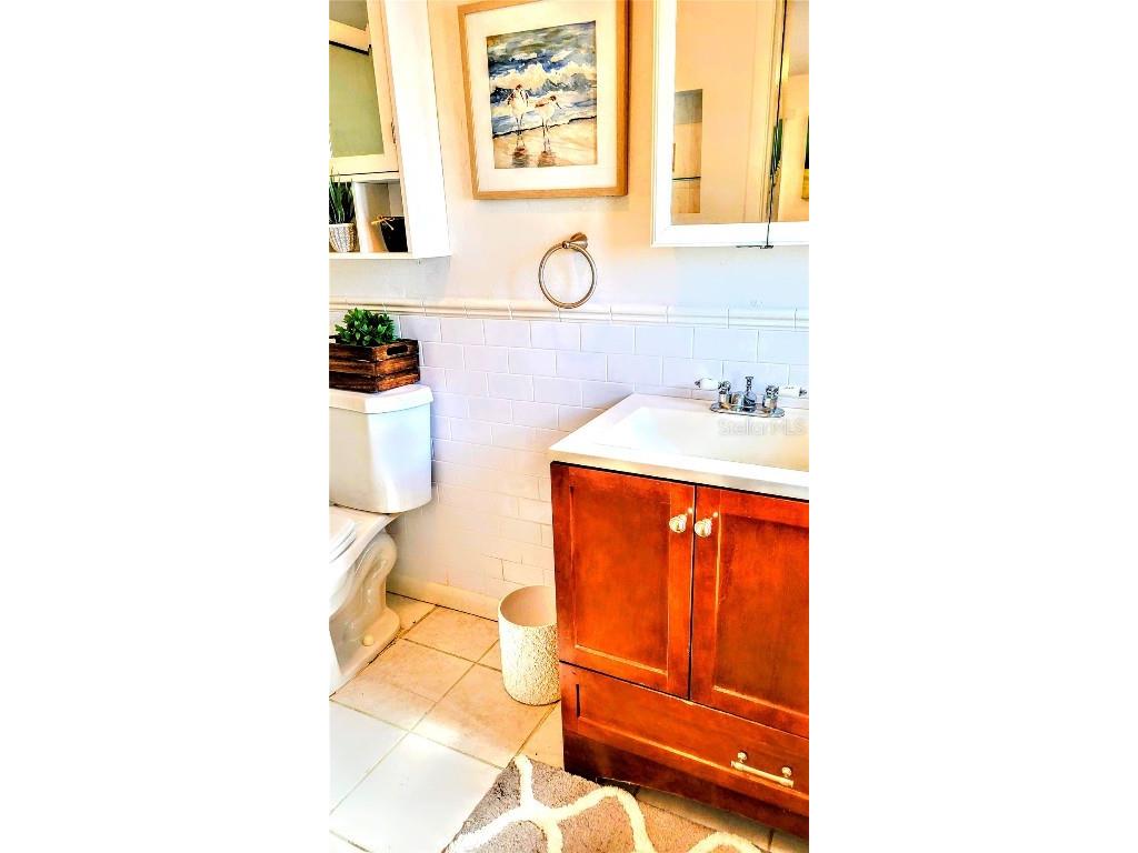 3236 S Lockwood Ridge Road Sarasota FL 34239 A4659652 image25