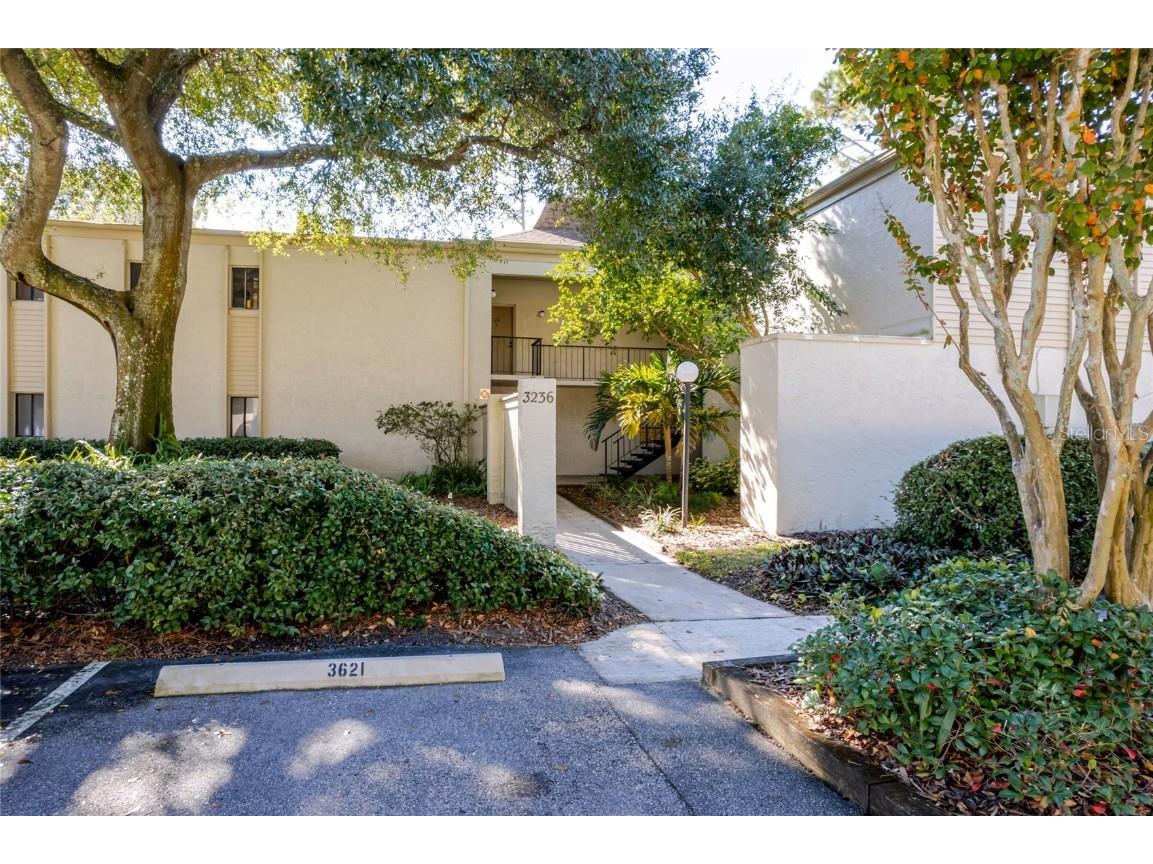 3236 S Semoran Boulevard #22 Orlando FL 32822 O6361480 image1