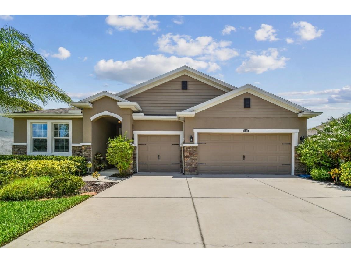 32366 Fenwick Lane Wesley Chapel FL 33543 T3535453 image1