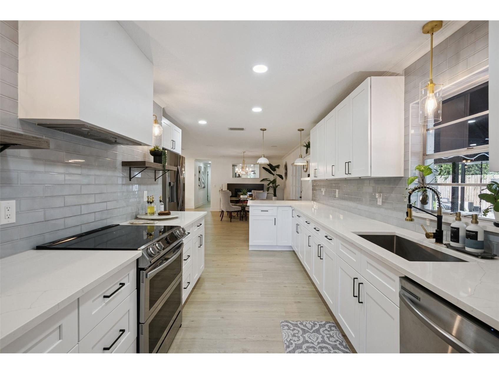 3237 Kew Gardens Lane Orlando FL 32812 O6425858 image16