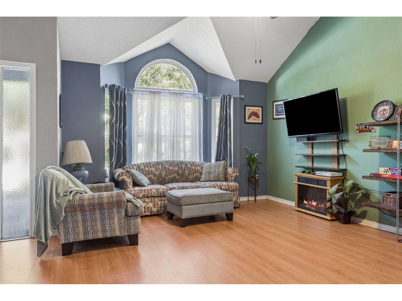 3237 Montrose Circle Palm Harbor FL 34684 TB8511743 image3