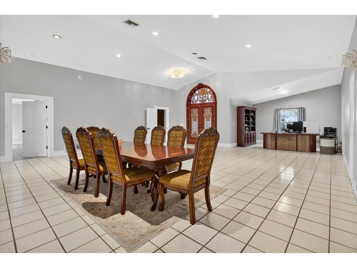 3238 Cullendale Drive Tampa FL 33618 TB8435911 image11