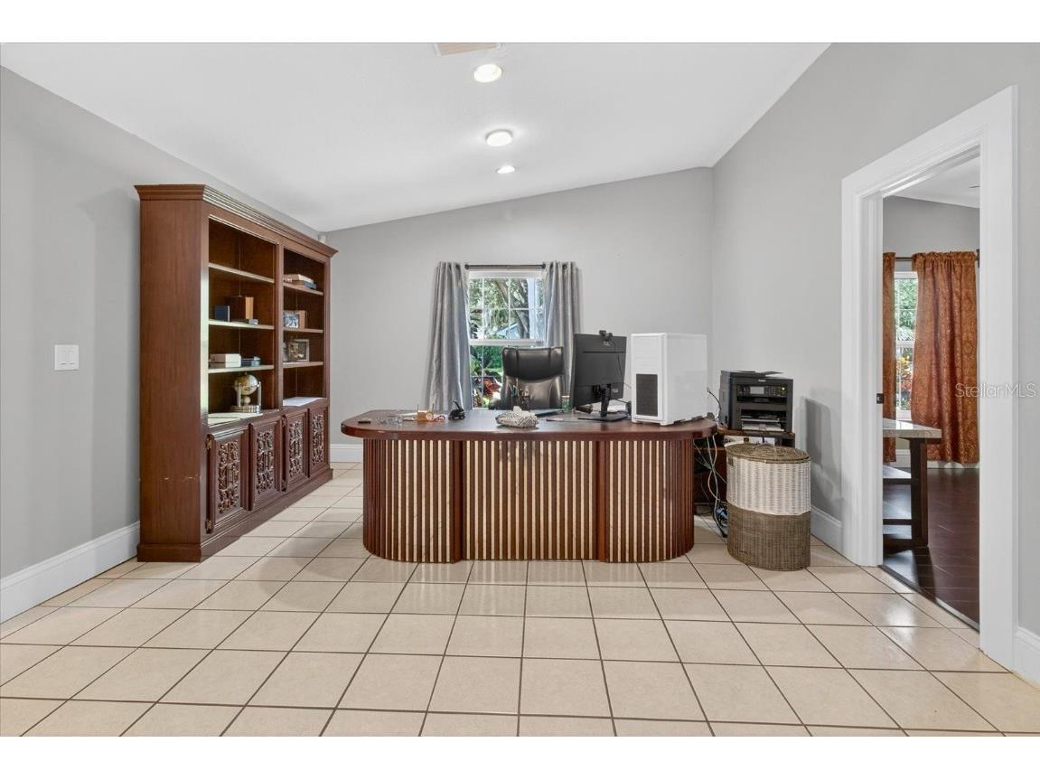 3238 Cullendale Drive Tampa FL 33618 TB8435911 image13