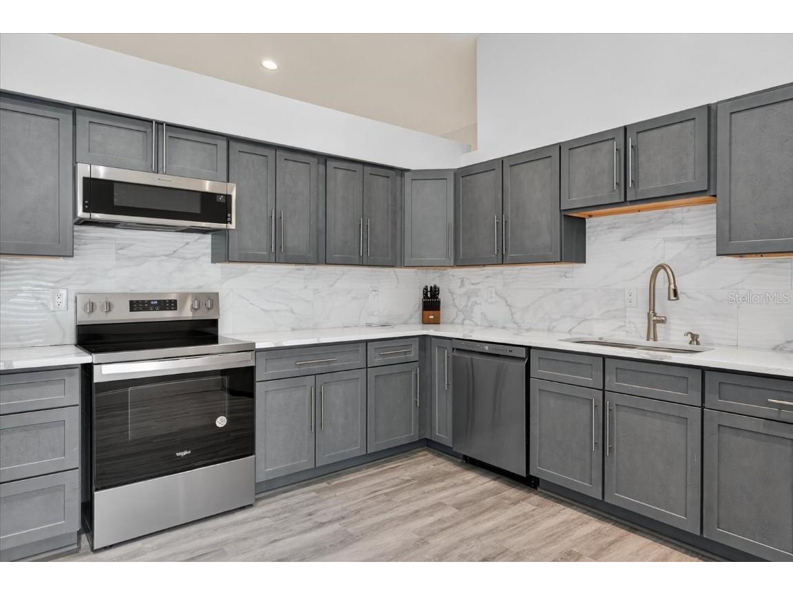 3238 Cullendale Drive Tampa FL 33618 TB8435911 image20