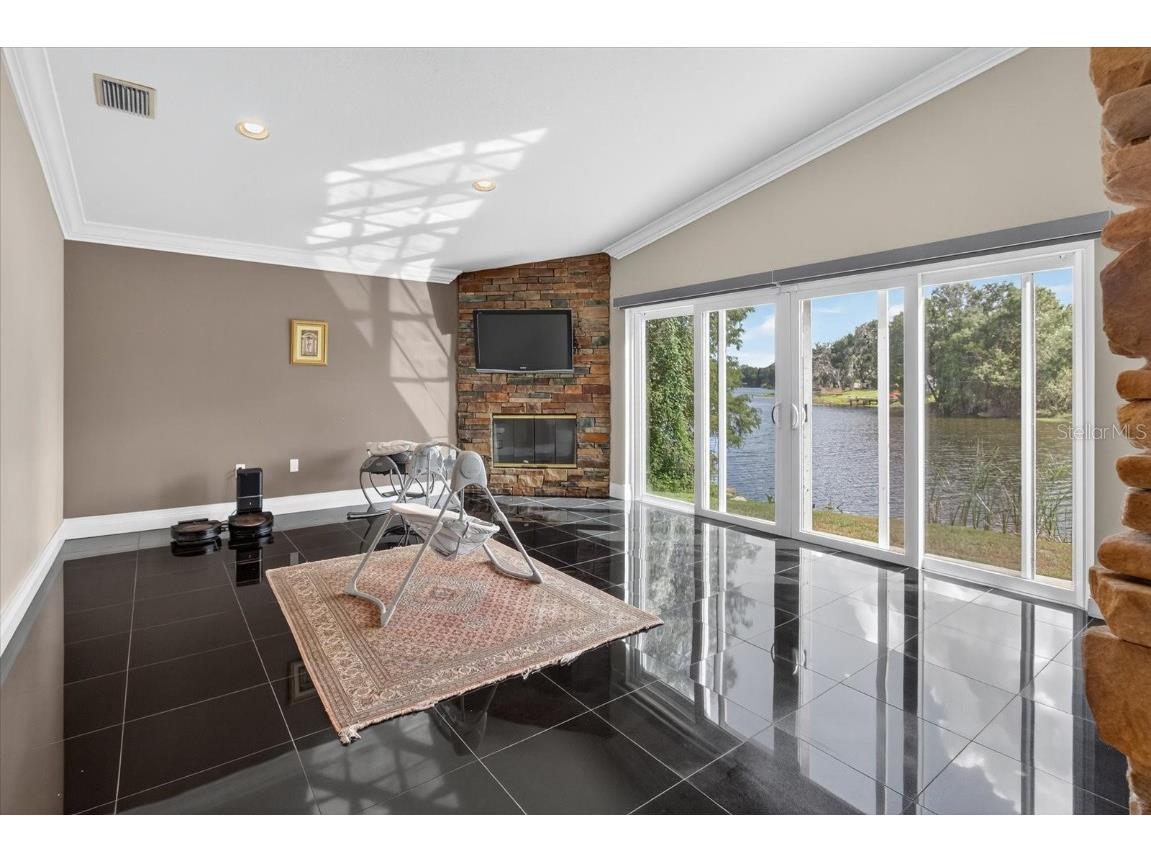 3238 Cullendale Drive Tampa FL 33618 TB8435911 image29