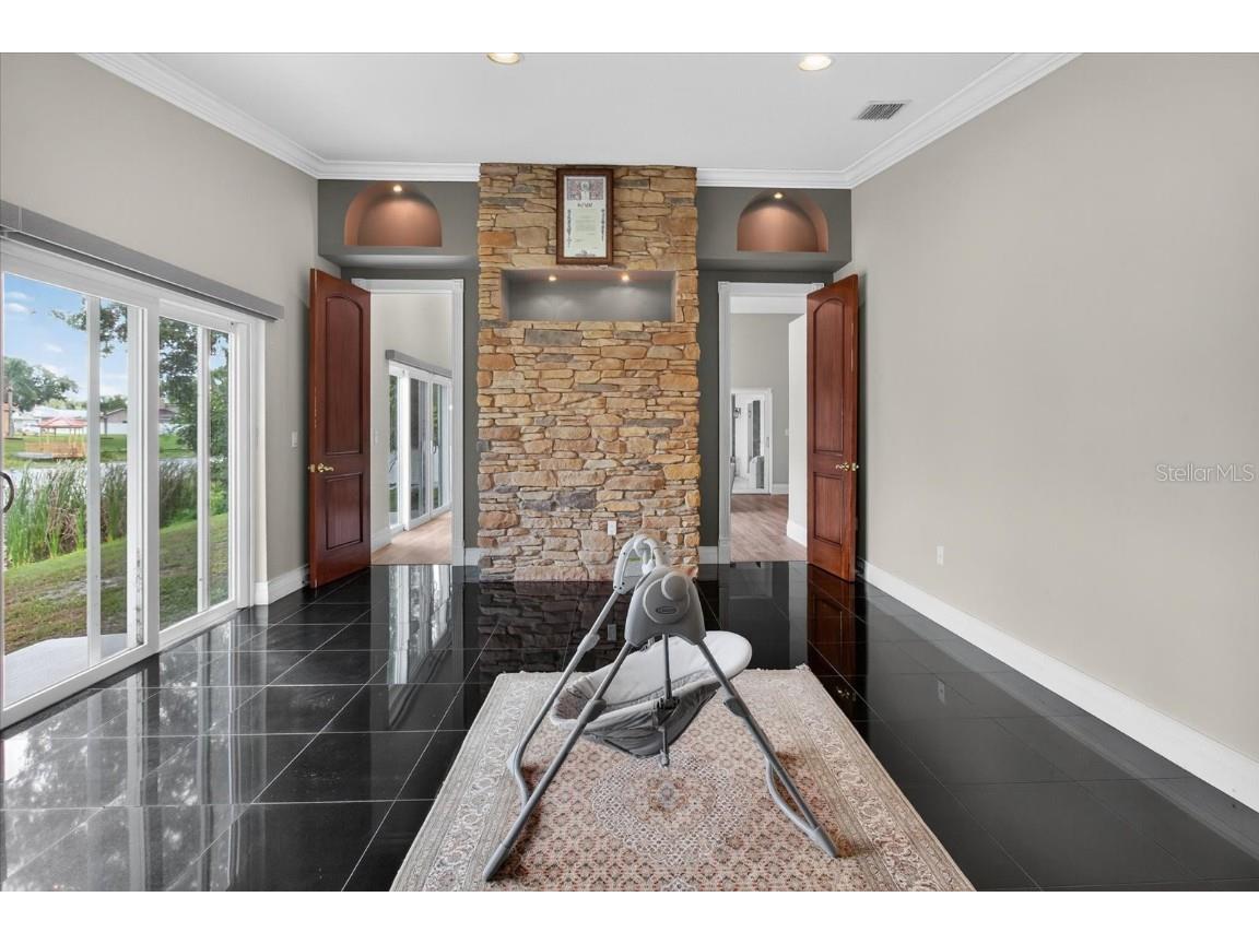 3238 Cullendale Drive Tampa FL 33618 TB8435911 image31