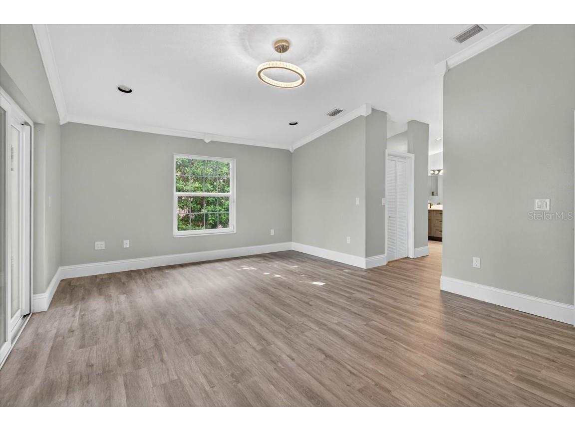 3238 Cullendale Drive Tampa FL 33618 TB8435911 image37