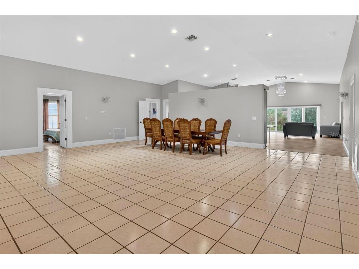 3238 Cullendale Drive Tampa FL 33618 TB8435911 image8