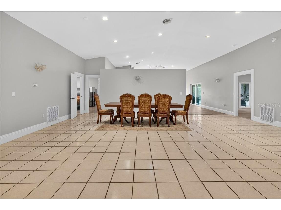 3238 Cullendale Drive Tampa FL 33618 TB8435911 image9