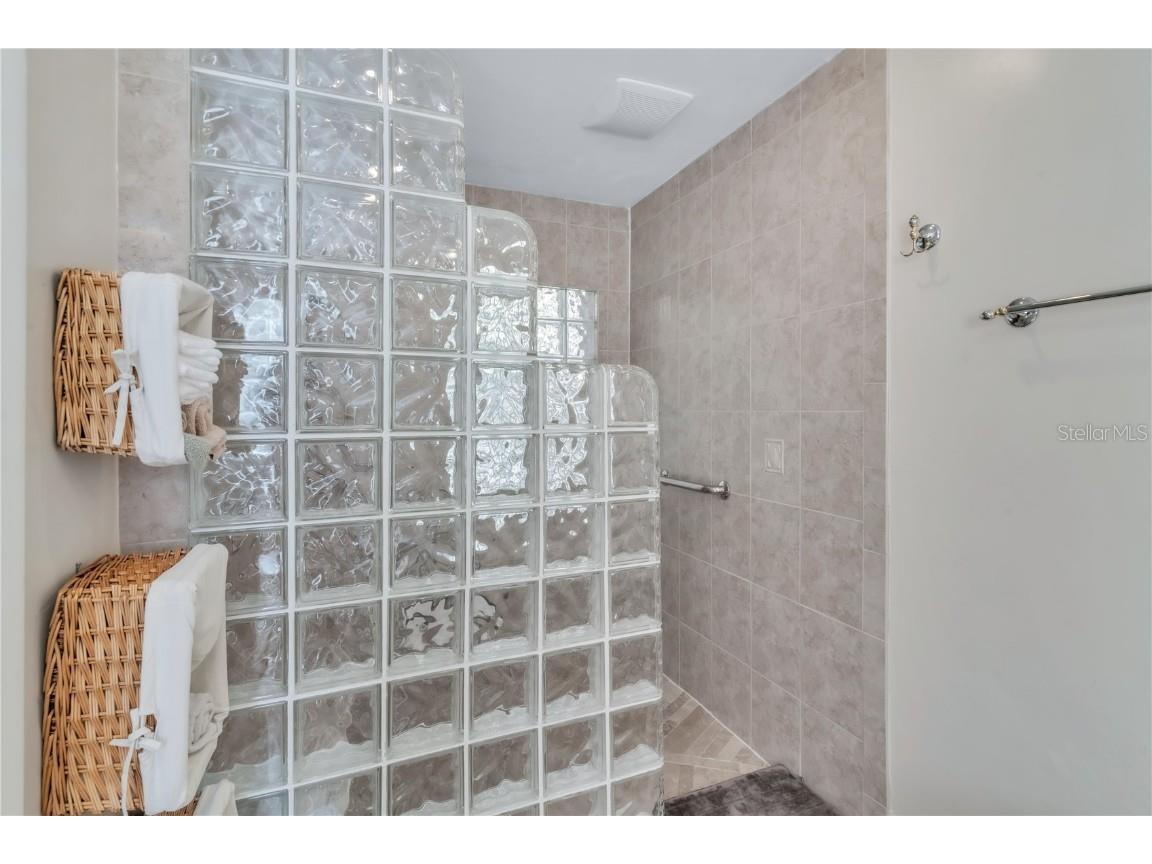 3238 Glenridge Drive Palm Harbor FL 34685 TB8438948 image31