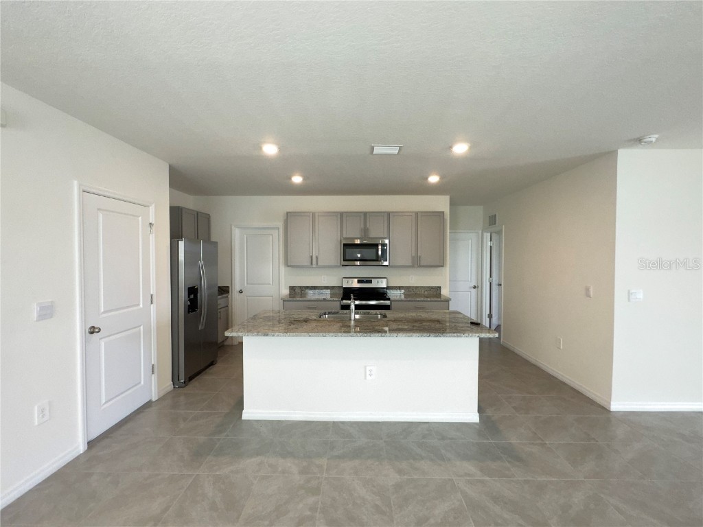 3238 Hilltop Circle Bradenton FL 34211 A4666703 image4