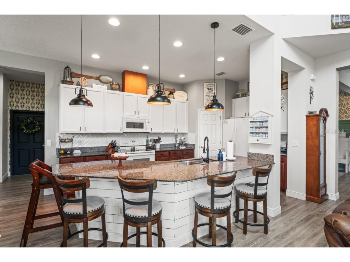 3238 Mela Court Holiday FL 34691 TB8339369 image20