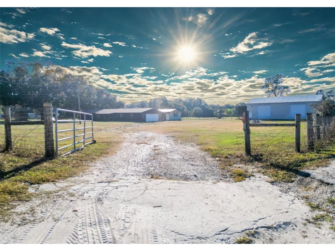 3239 Allen Rd Zephyrhills FL 33541 TB8415689 image58