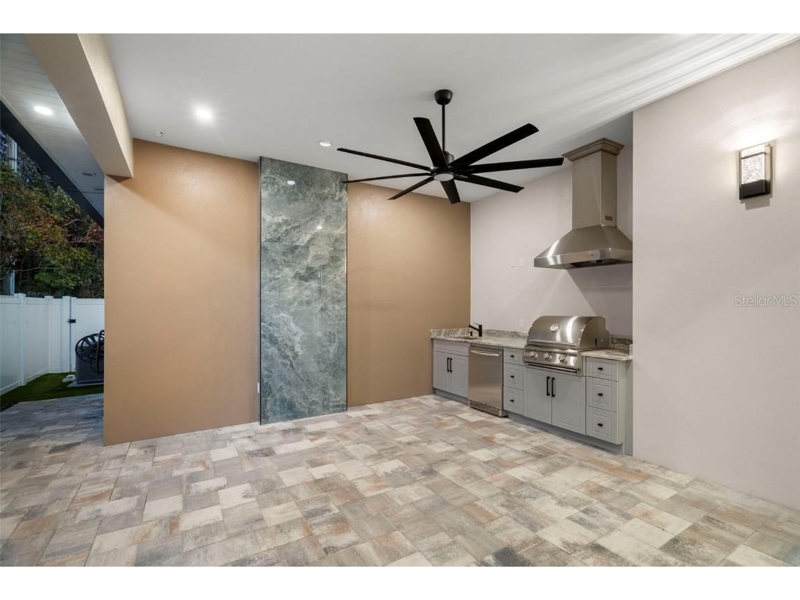 324 3rd Avenue N Safety Harbor FL 34695 TB8452455 image57