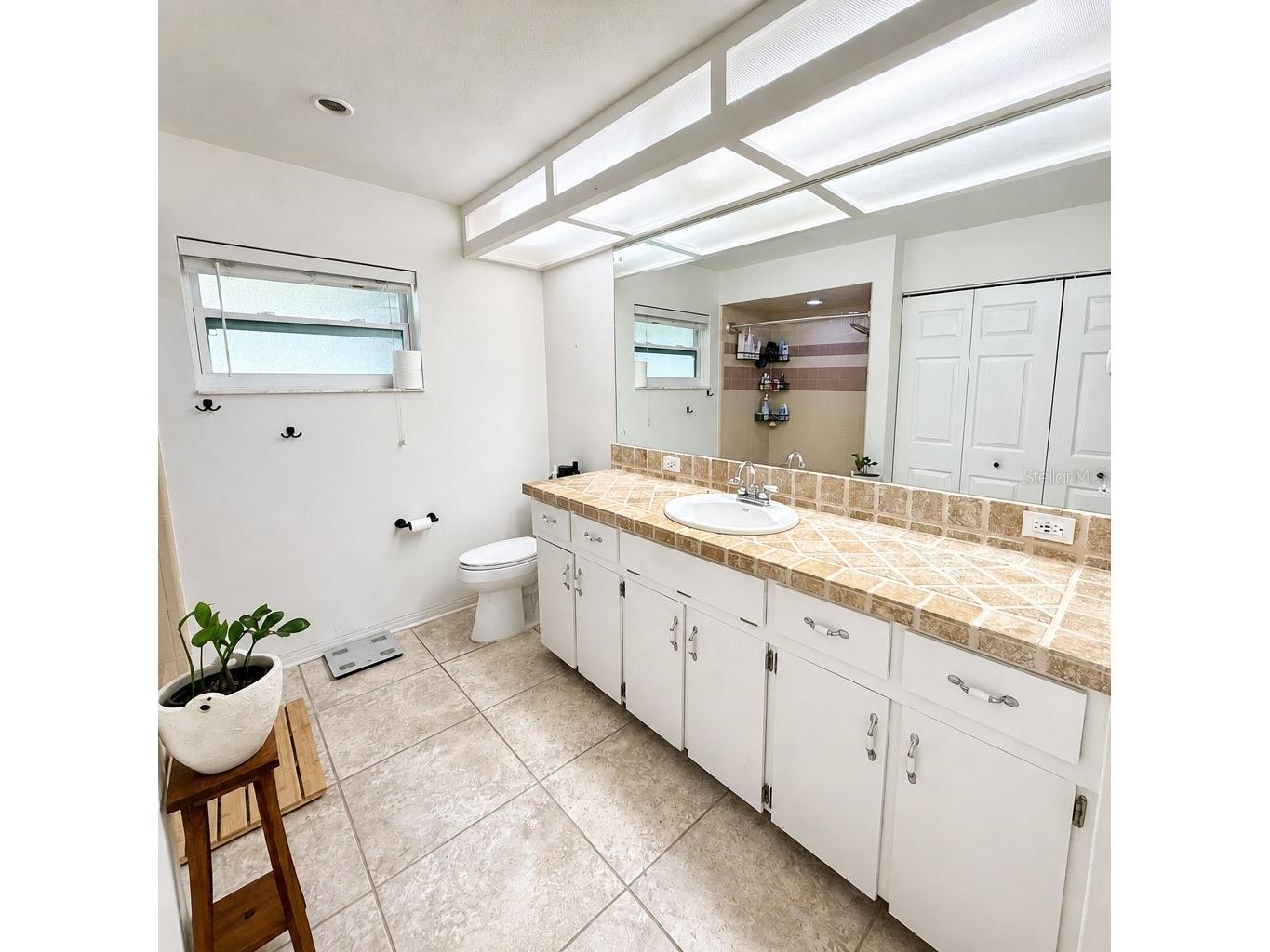 324 42nd Avenue N Saint Petersburg FL 33703 TB8515690 image16