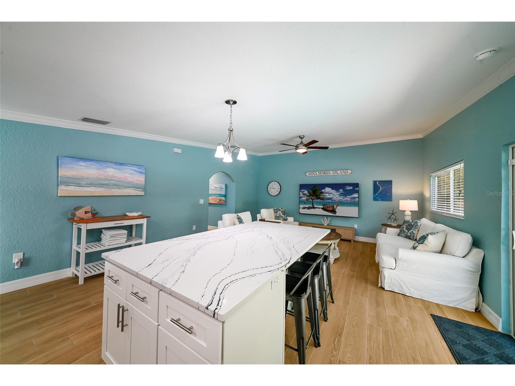 324 64th Street Holmes Beach FL 34217 A4694348 image12