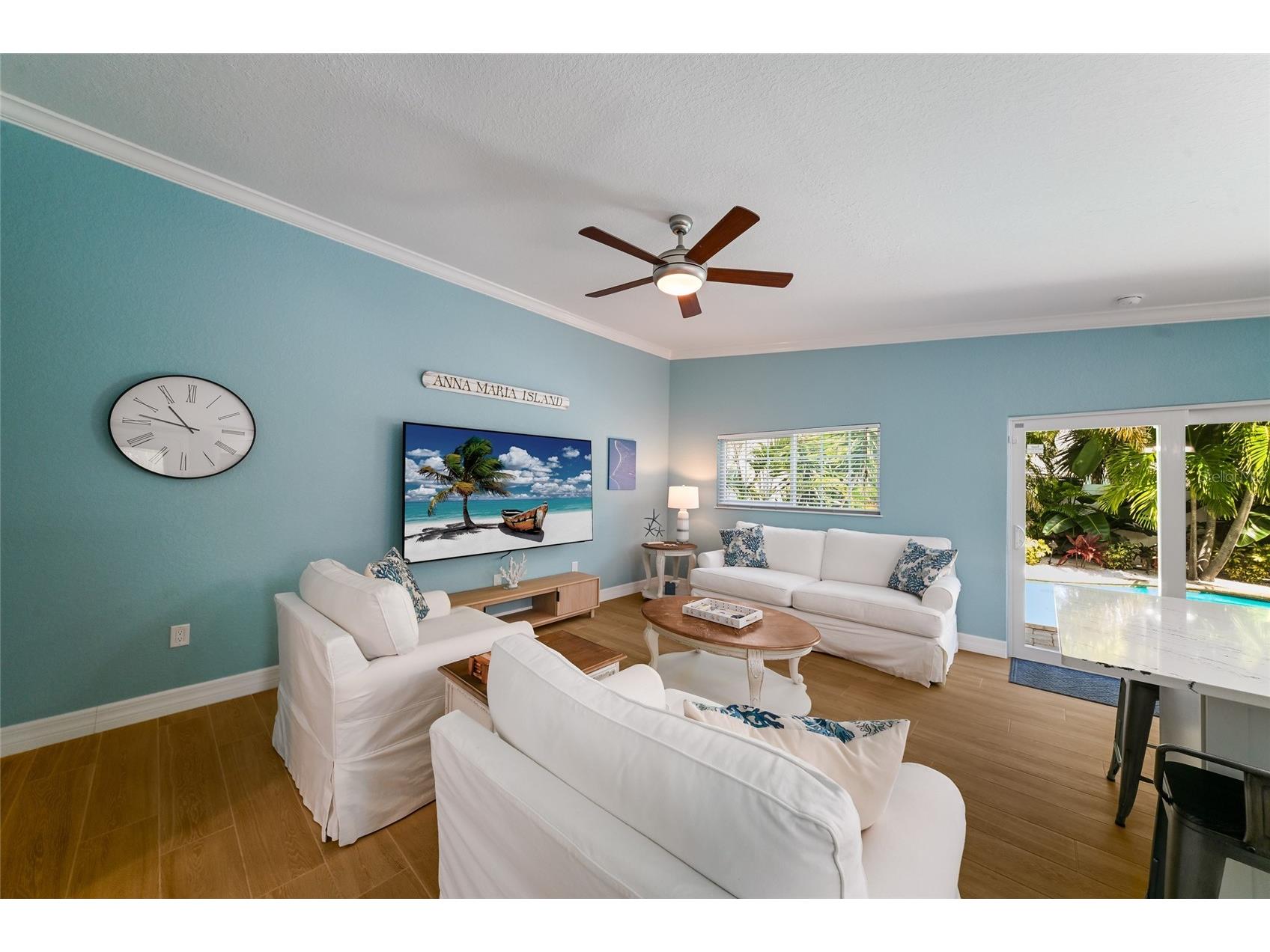 324 64th Street Holmes Beach FL 34217 A4694348 image15