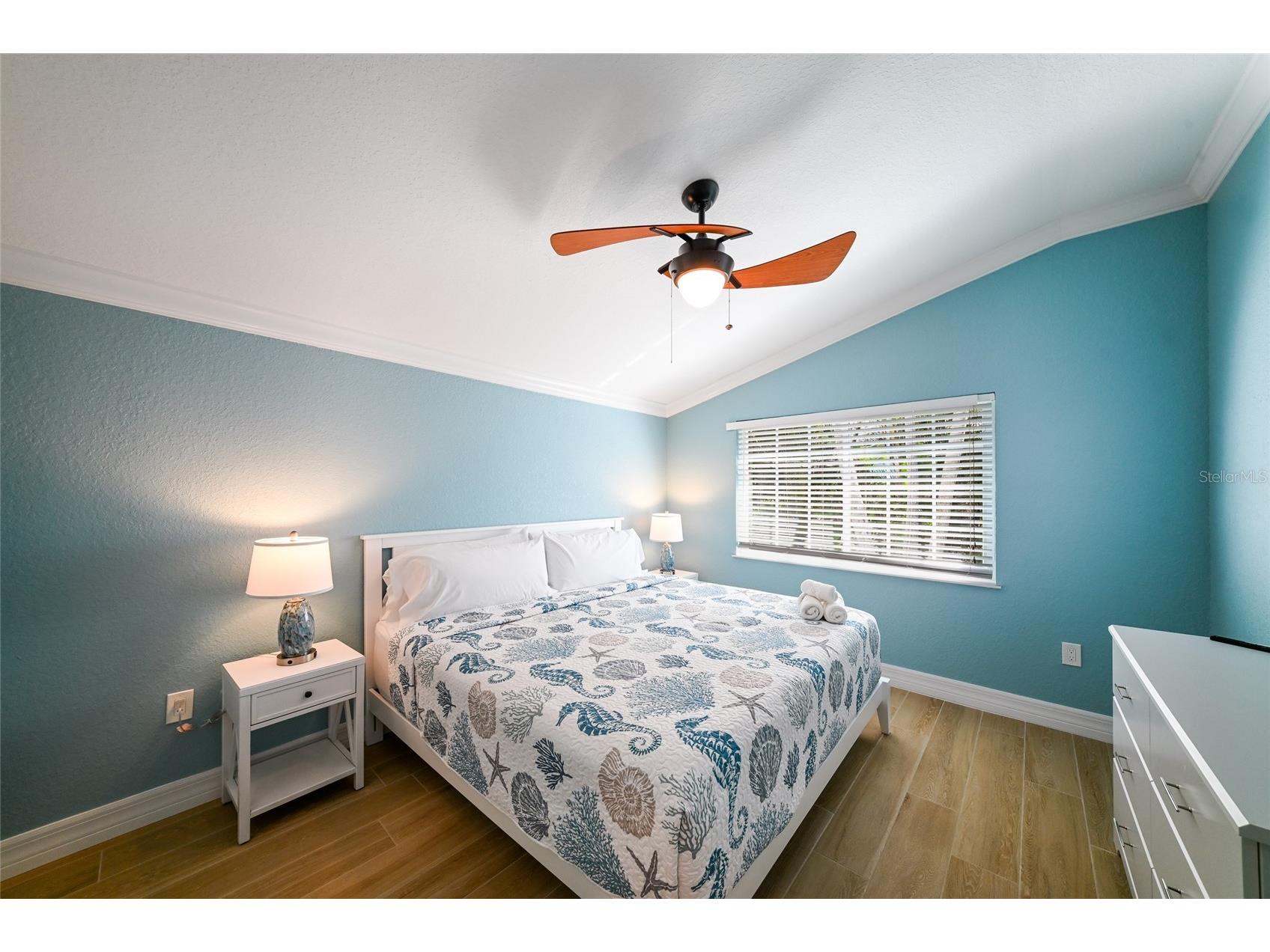 324 64th Street Holmes Beach FL 34217 A4694348 image22