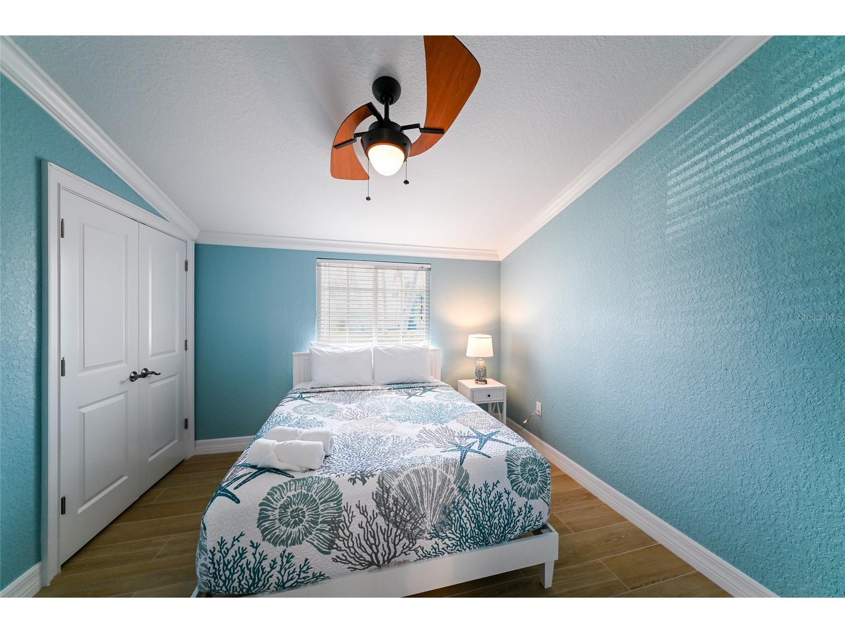 324 64th Street Holmes Beach FL 34217 A4694348 image25