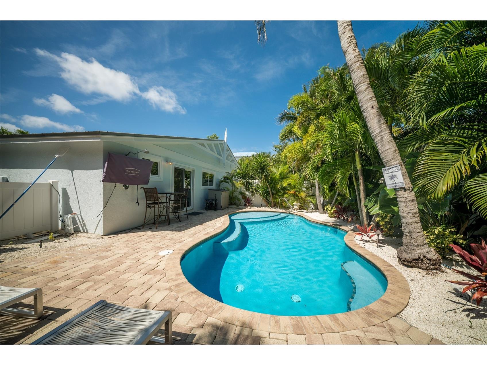 324 64th Street Holmes Beach FL 34217 A4694348 image32