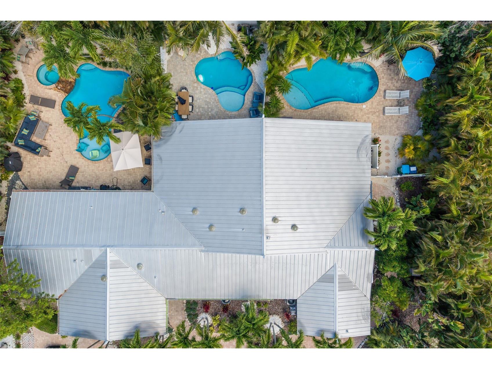 324 64th Street Holmes Beach FL 34217 A4694348 image36