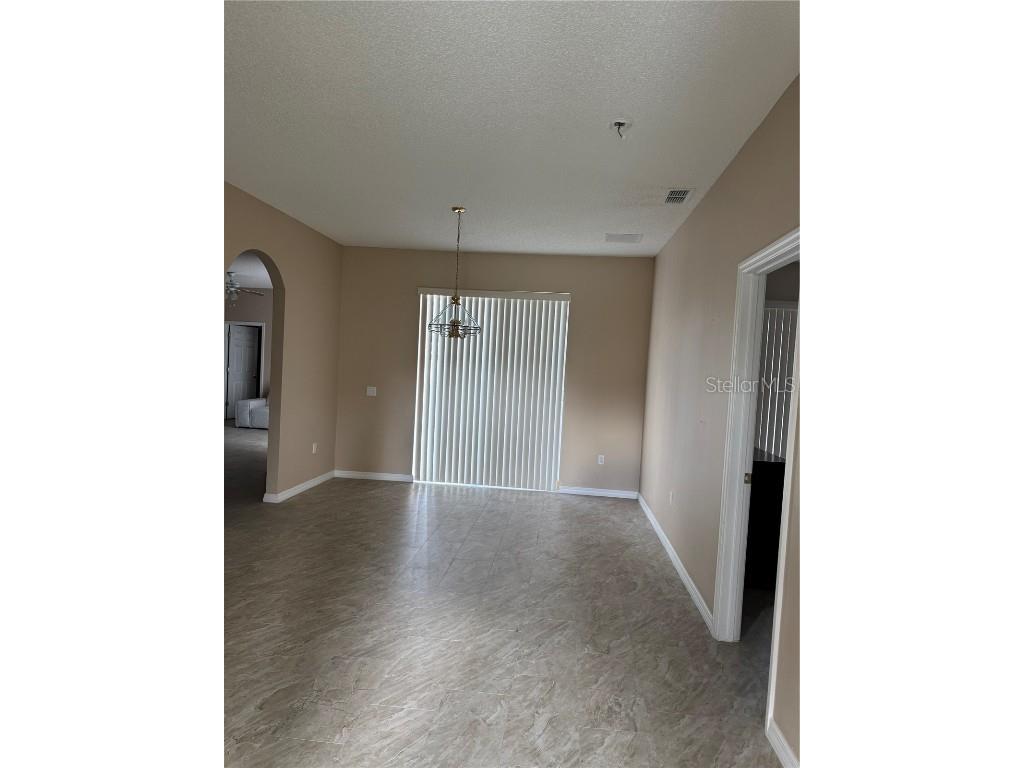 324 Aldershot Court Kissimmee FL 34758 S5136738 image4