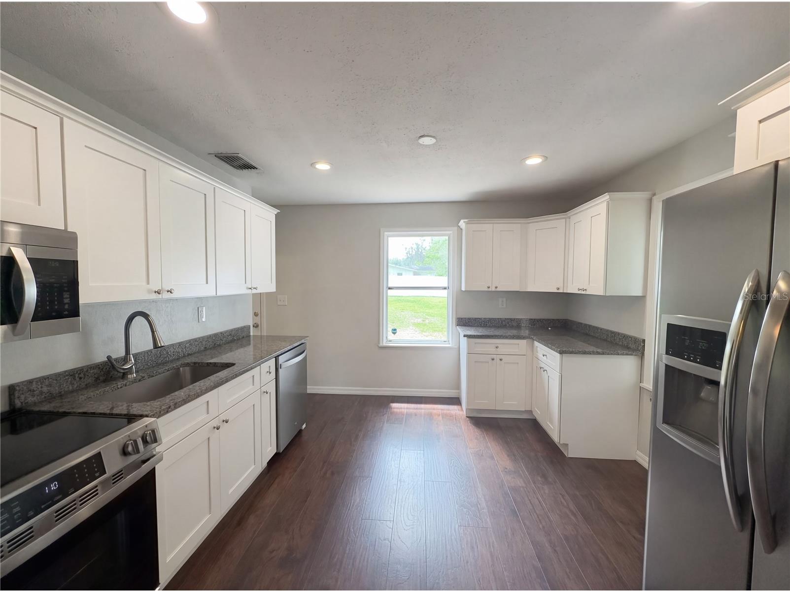 324 Bassedena Circle S Lakeland FL 33805 O6398127 image2