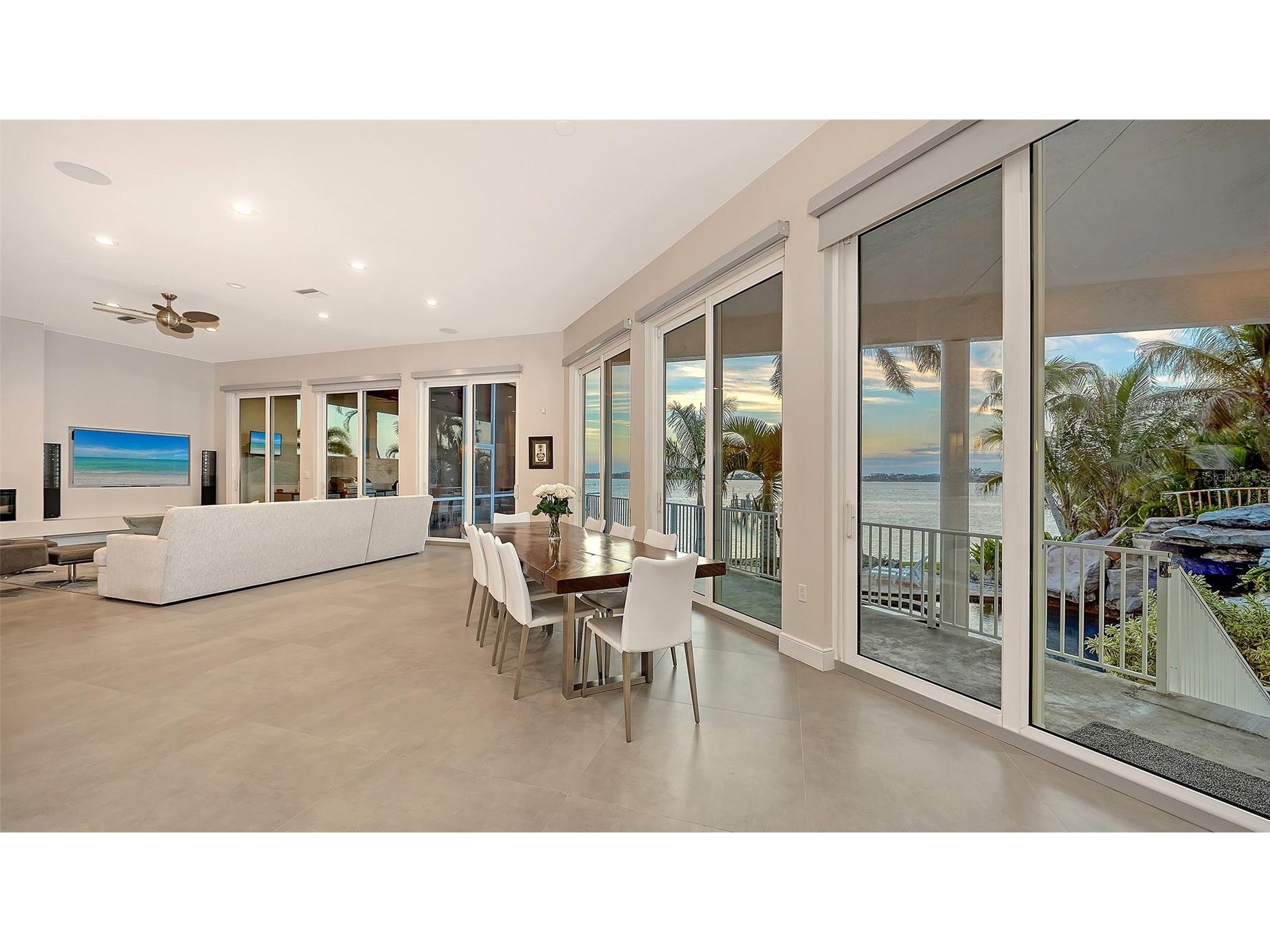 324 Bayshore Drive Osprey FL 34229 A4683138 image10