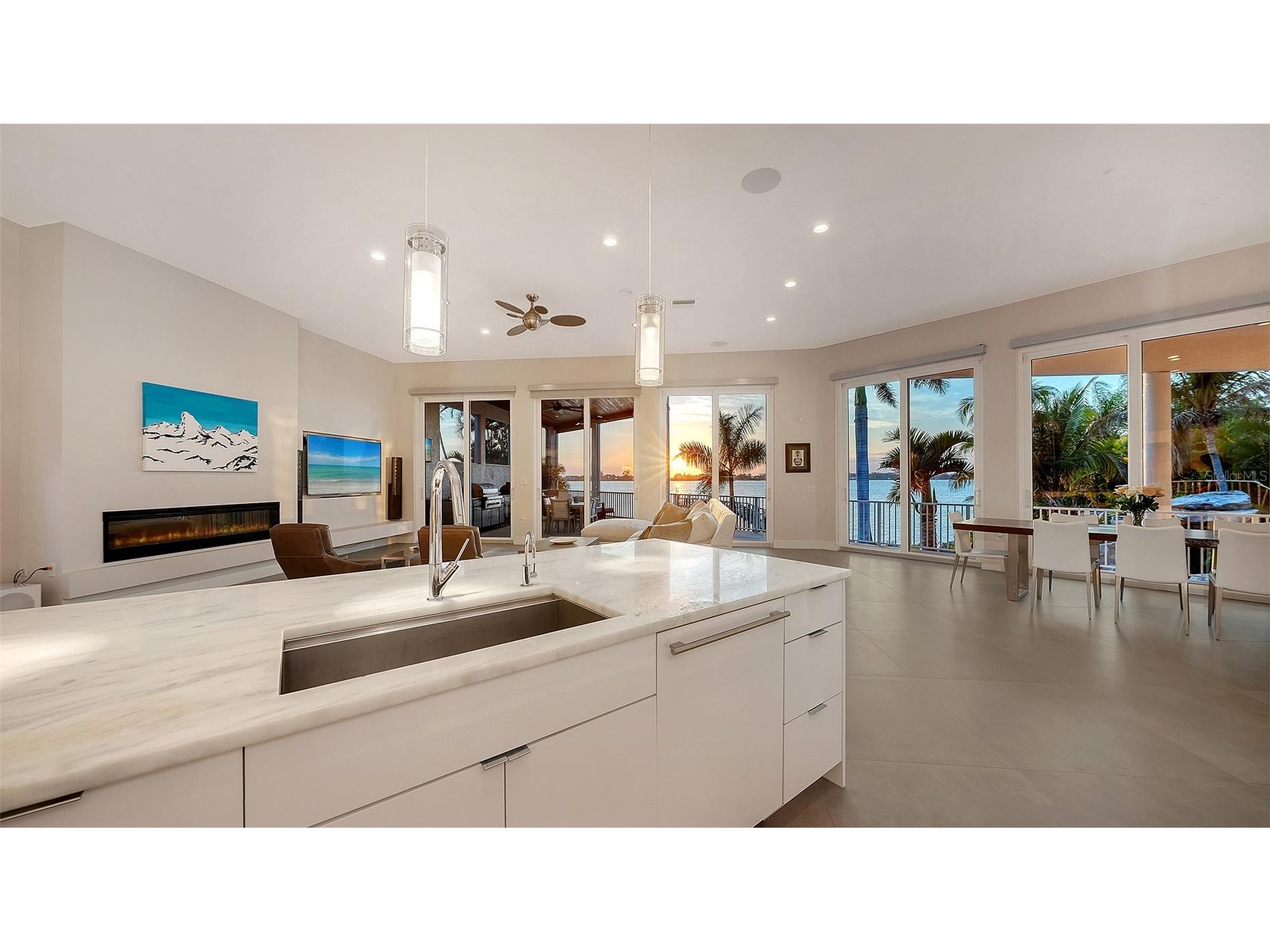 324 Bayshore Drive Osprey FL 34229 A4683138 image16