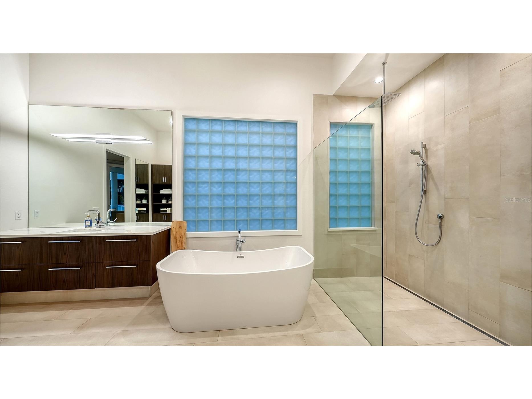 324 Bayshore Drive Osprey FL 34229 A4683138 image22