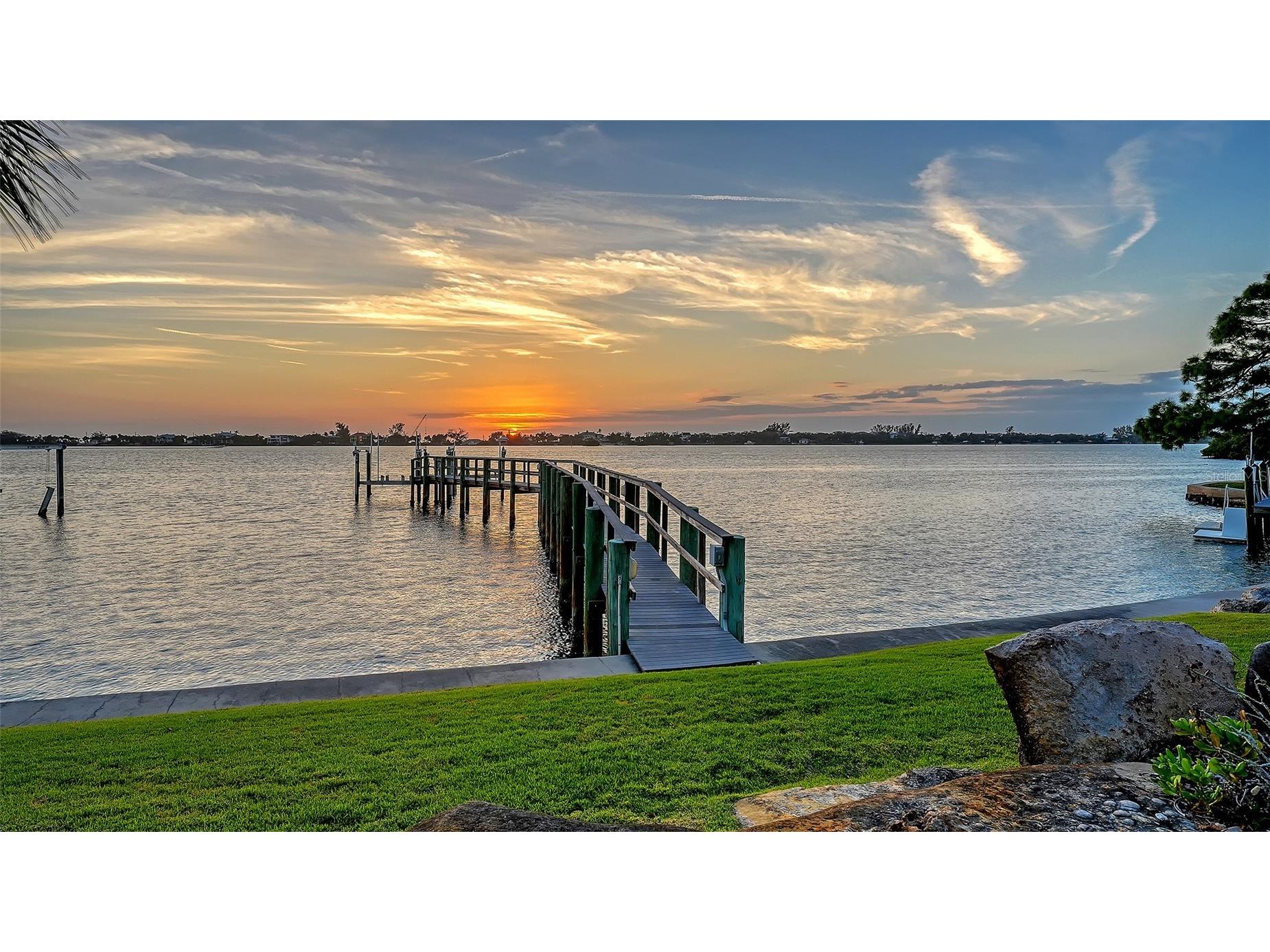 324 Bayshore Drive Osprey FL 34229 A4683138 image37