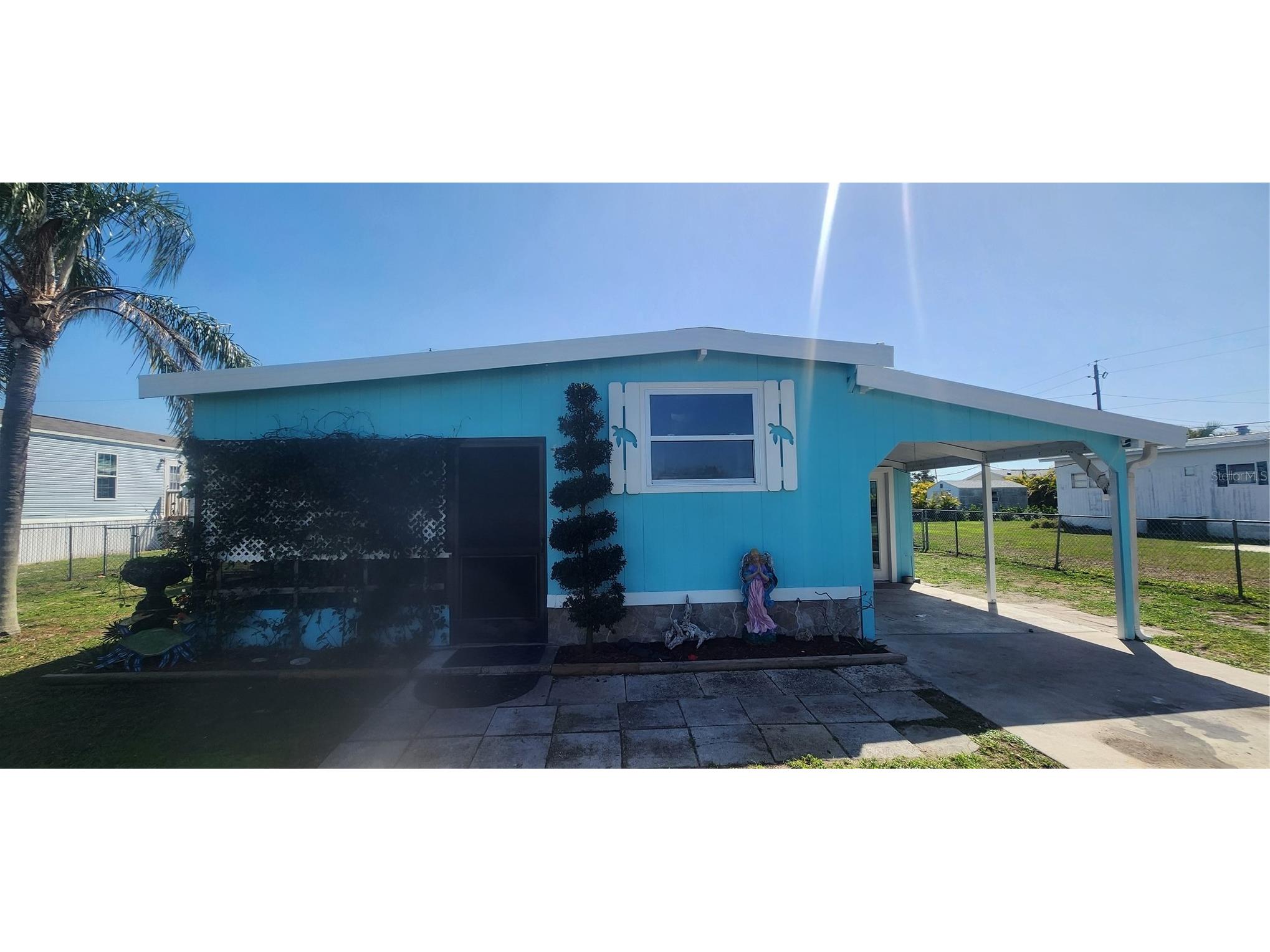 324 Calle Liana Englewood FL 34224 D6146508 image1