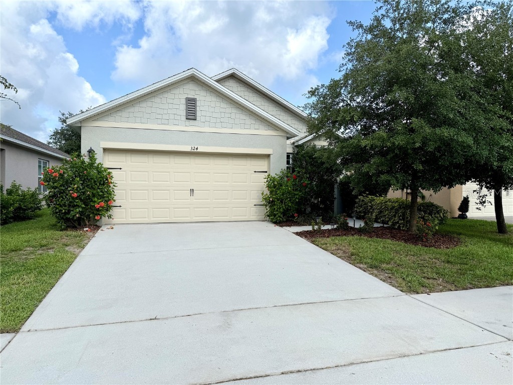 324 Charles Drive Deland FL 32724 O6315530 image1