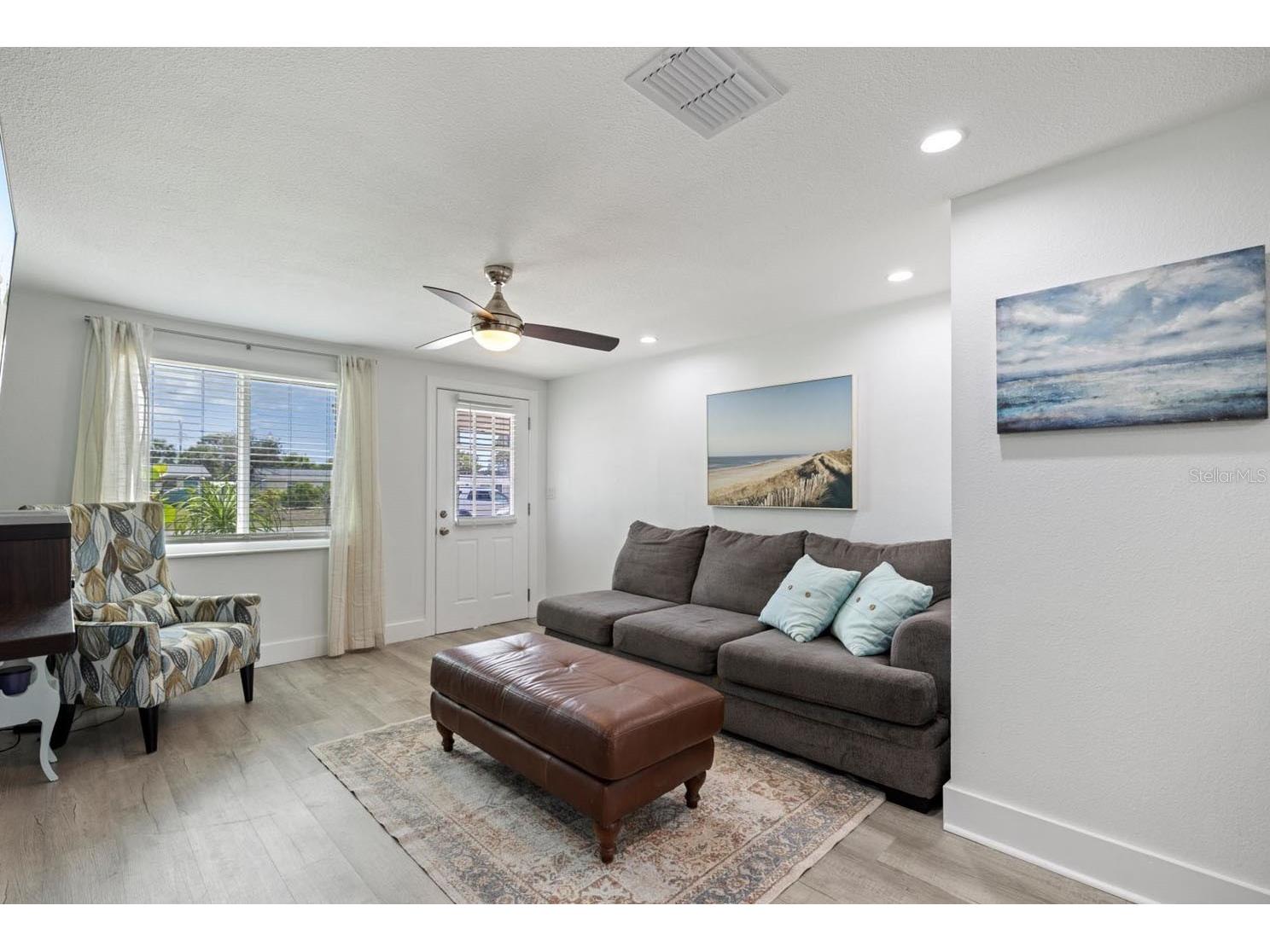 324 E Green Street Englewood FL 34223 N6143714 image4