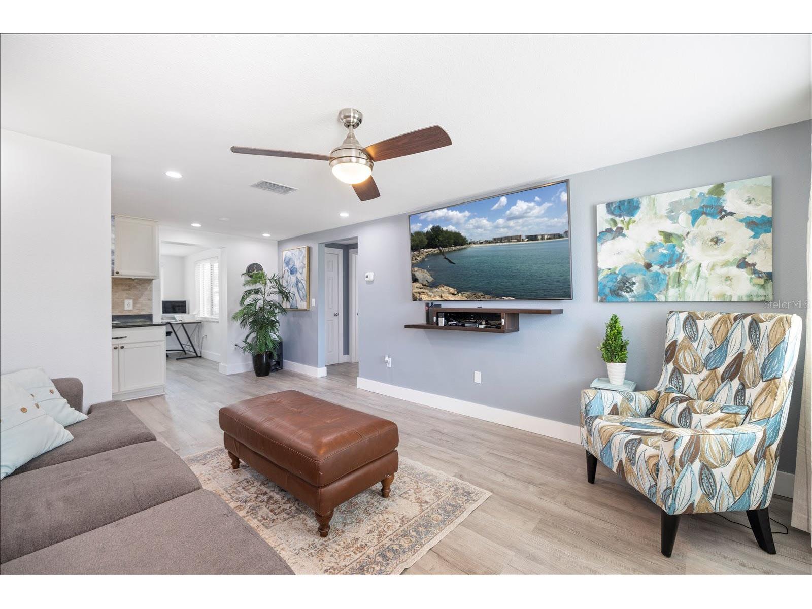 324 E Green Street Englewood FL 34223 N6143714 image5